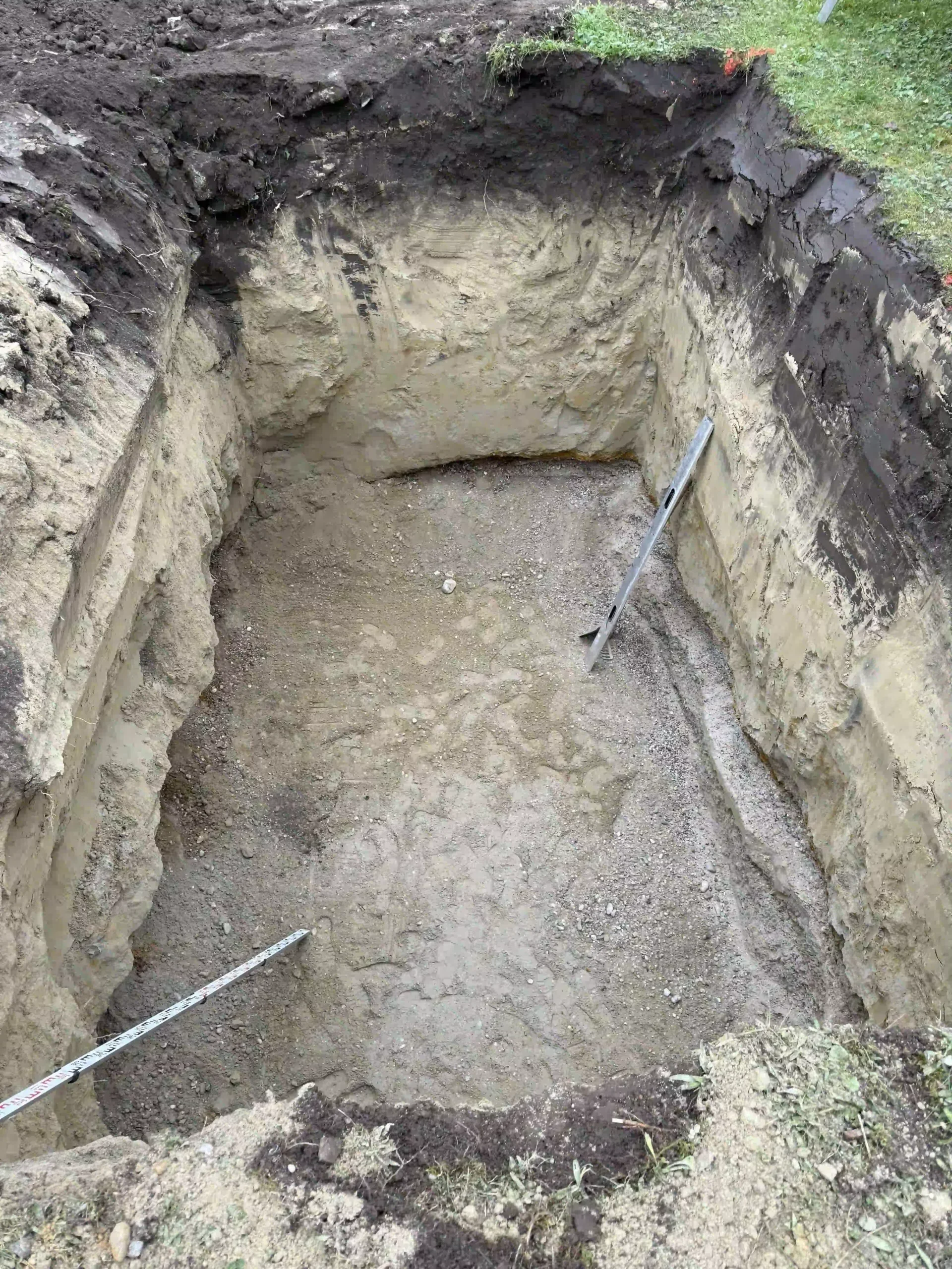 Bagger Wien – EMK Erdbau GmbH – Außenanlage – Grabung – Erdarbeiten