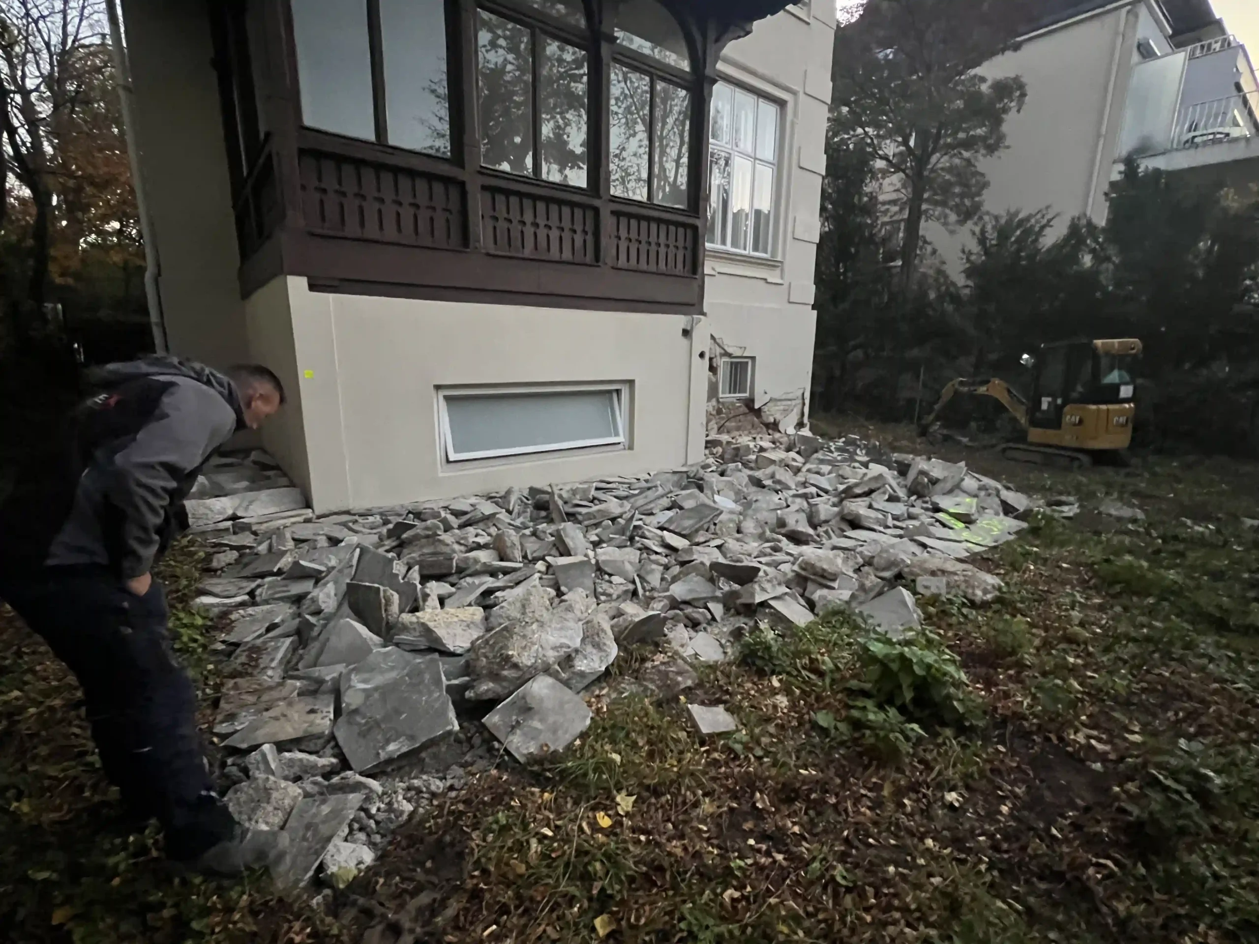 Bagger Wien – EMK Erdbau GmbH – Baustelle 2