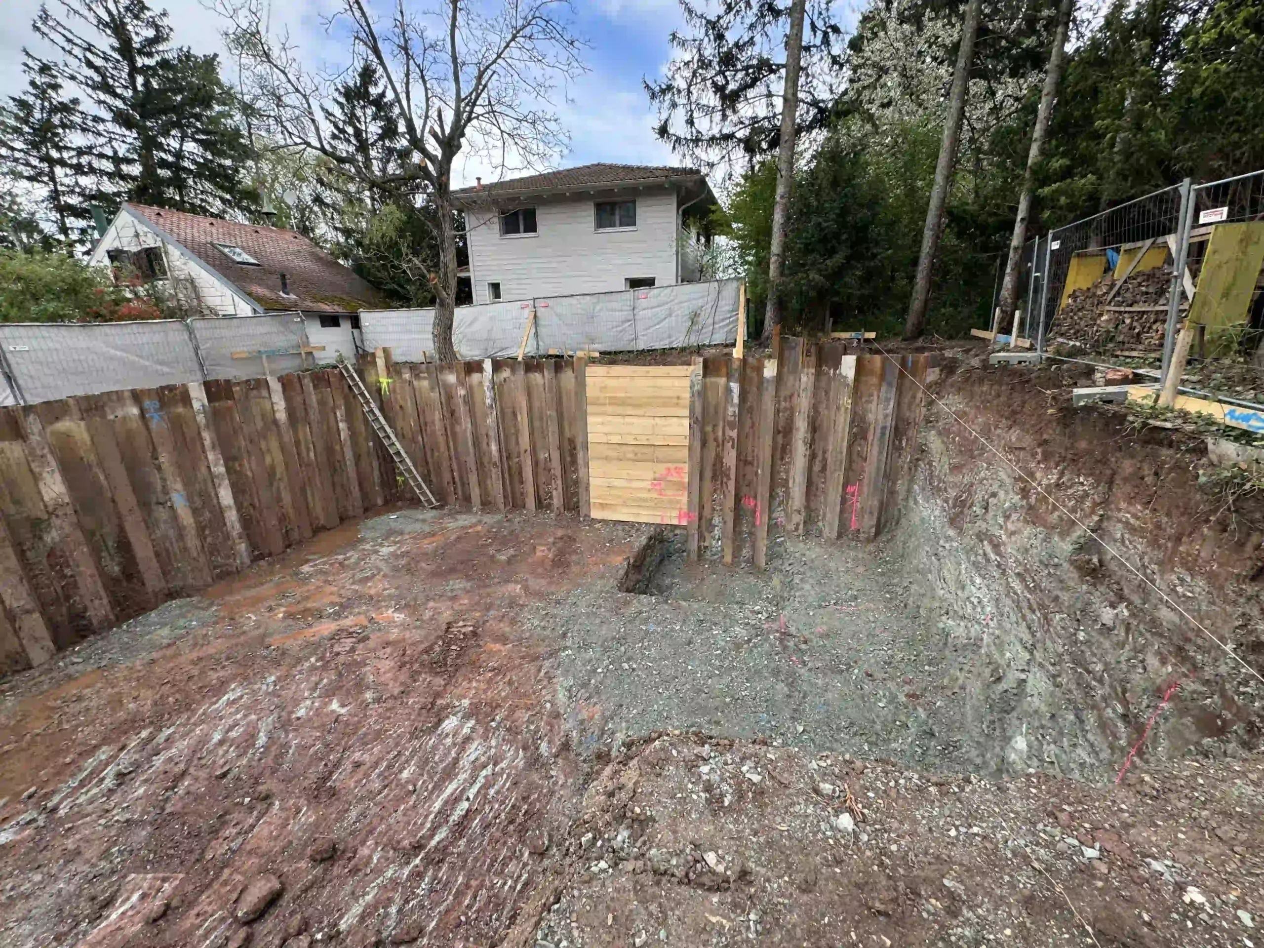 Bagger Wien – EMK Erdbau GmbH – Baustelle – Grabung 2