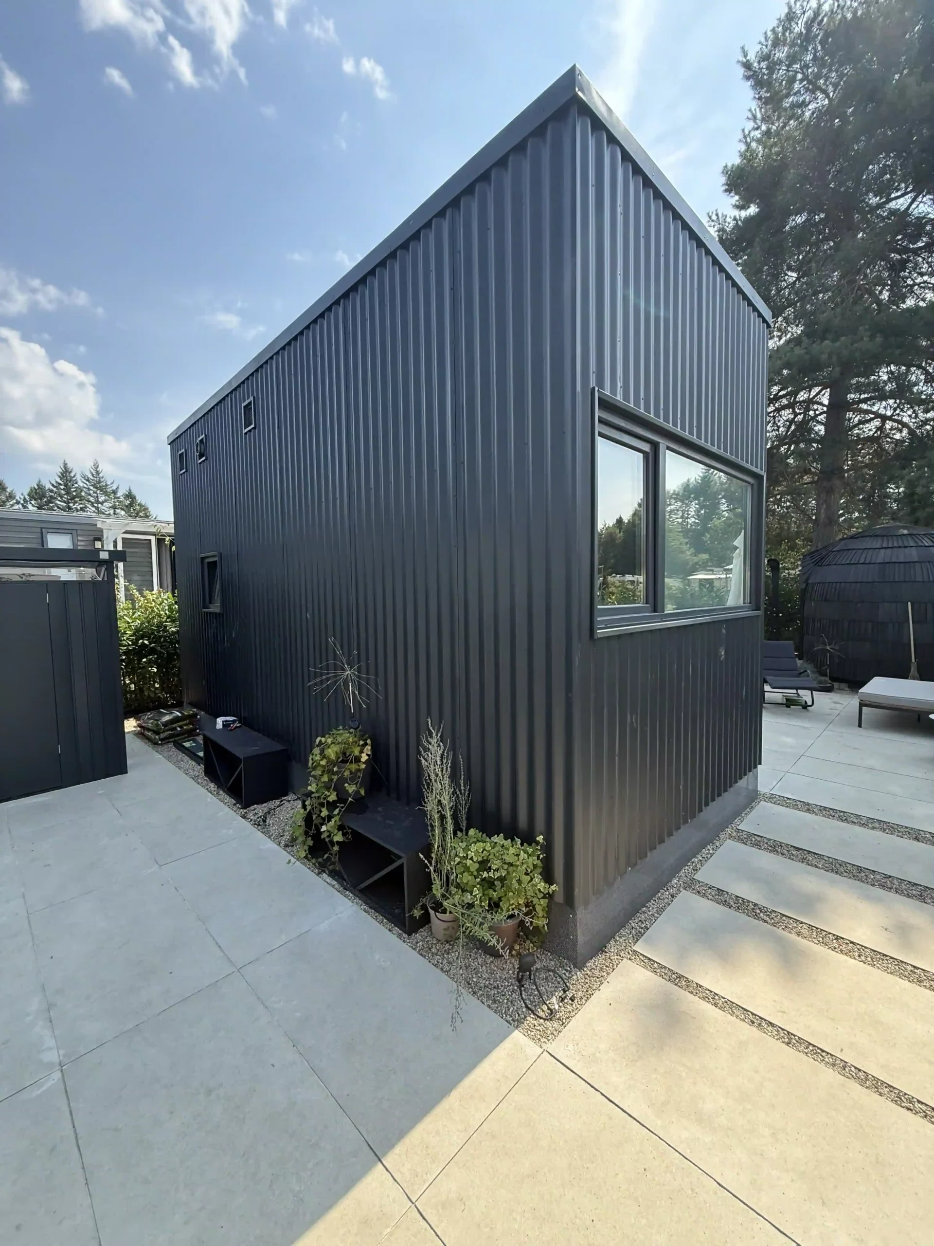 Bagger Wien – EMK Erdbau GmbH – Einfamilienhaus – Außenanlage 3