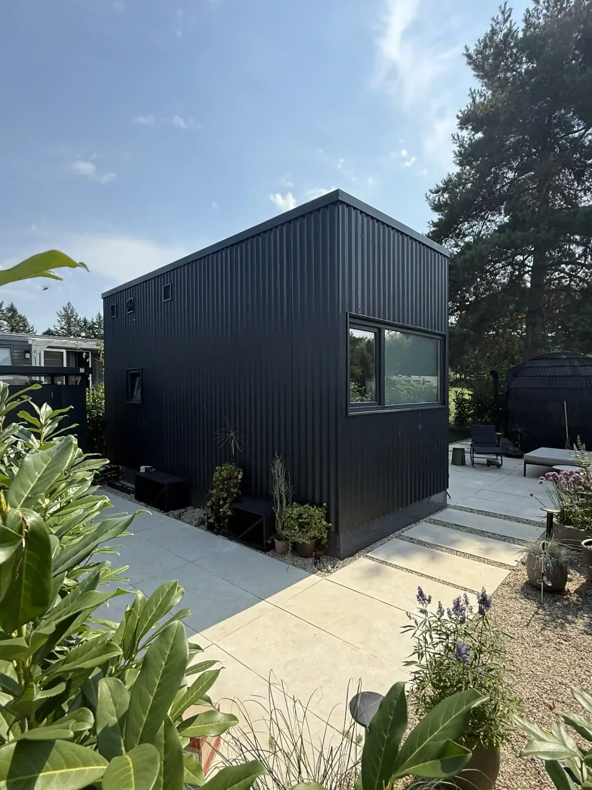 Bagger Wien – EMK Erdbau GmbH – Einfamilienhaus – Außenanlage 4