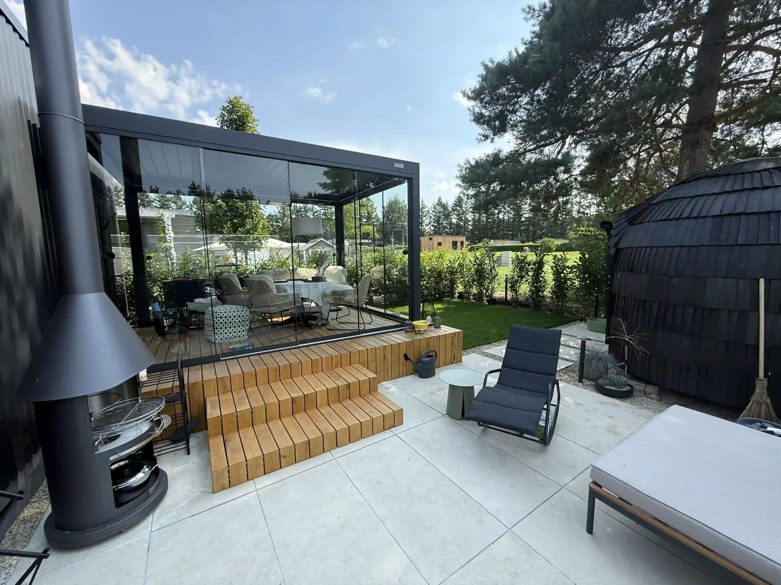 Bagger Wien – EMK Erdbau GmbH – Einfamilienhaus – Außenanlage