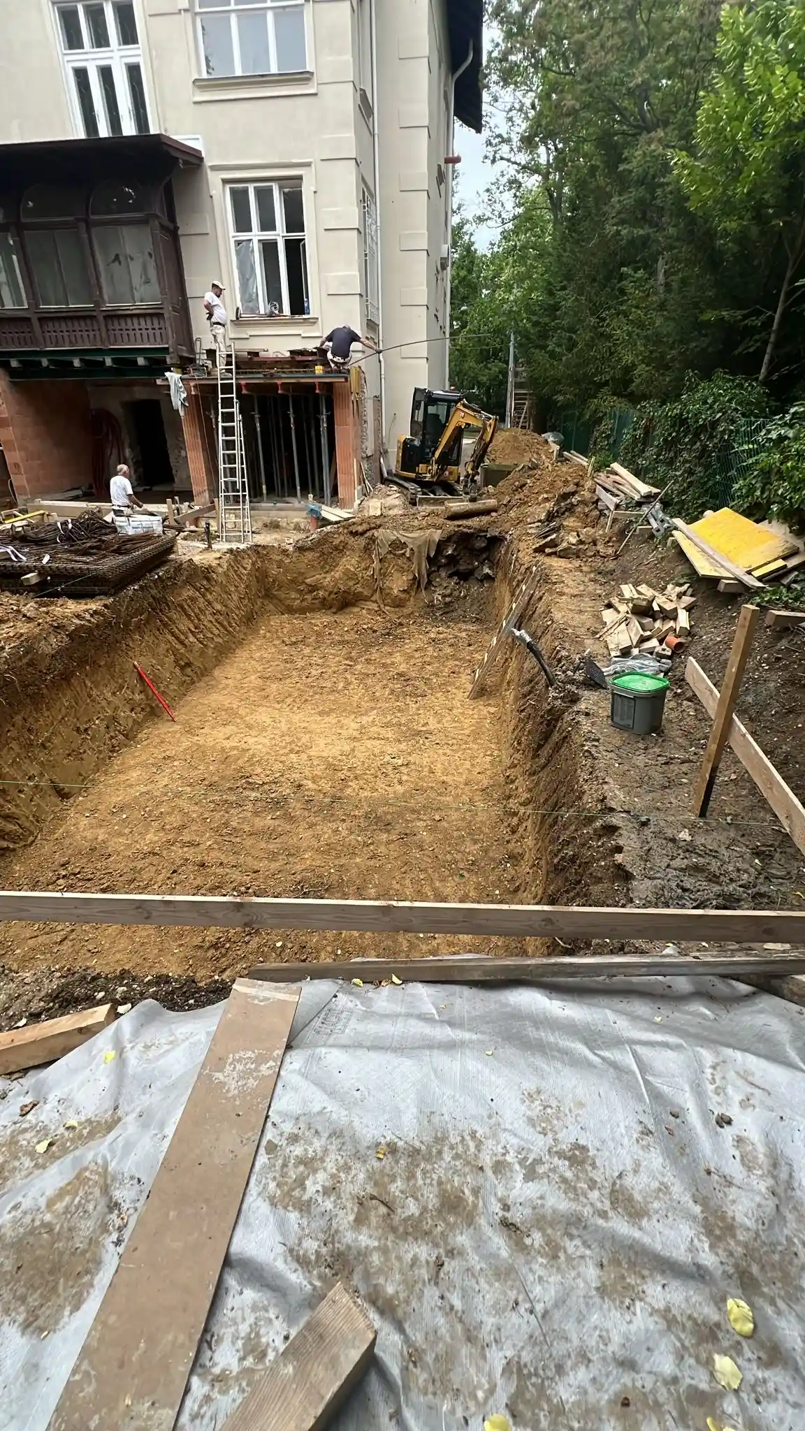 Bagger Wien – EMK Erdbau GmbH – Grabung – Aushub 2