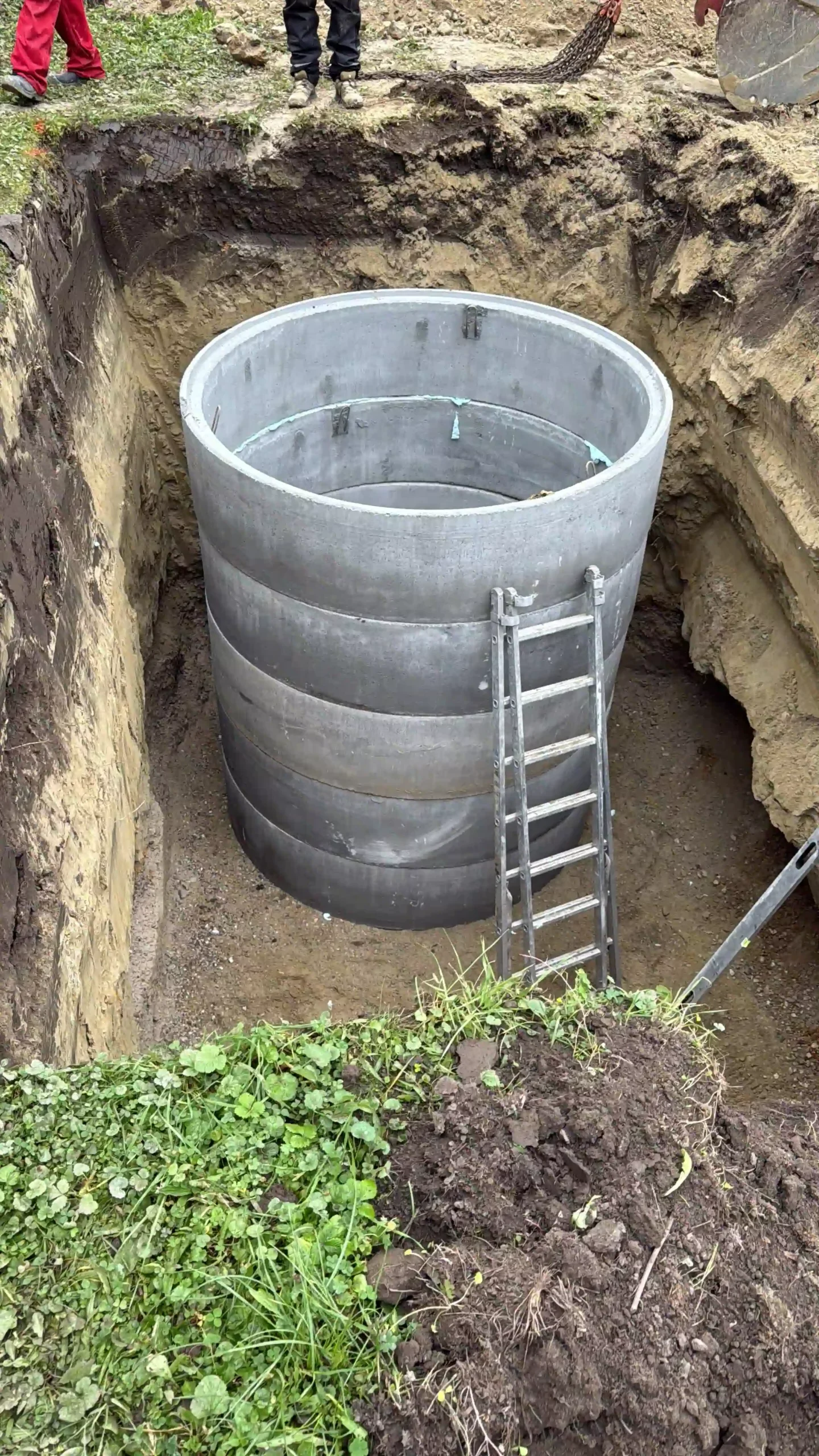 Bagger Wien – EMK Erdbau GmbH – Grabung – Erdarbeiten